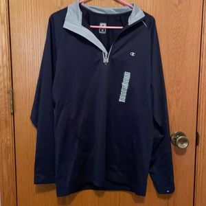 Men’s Champion half zip shirt
